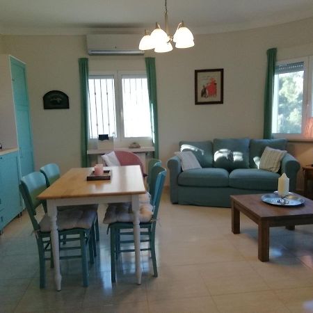 Guest House El Angelito De Olivas 페드리구에르 외부 사진