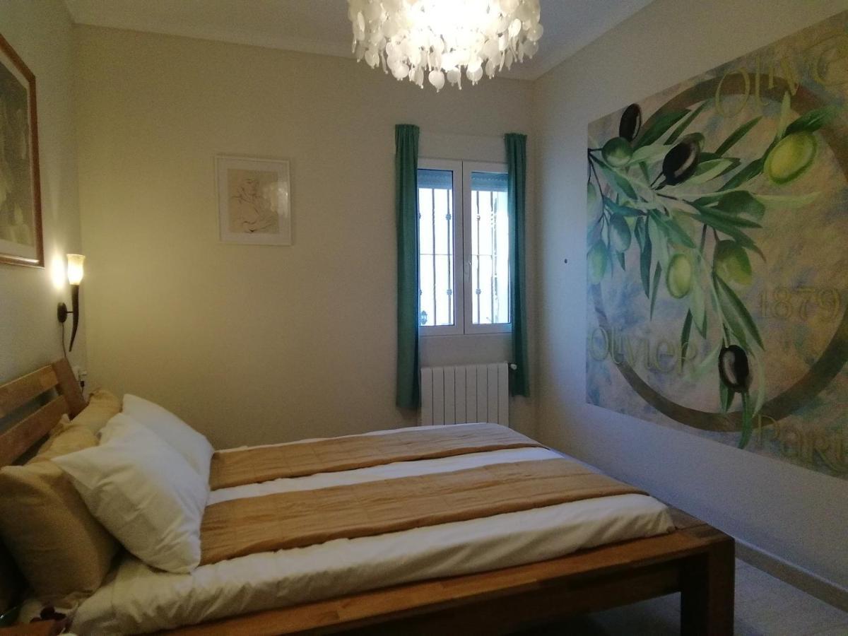 Guest House El Angelito De Olivas 페드리구에르 외부 사진